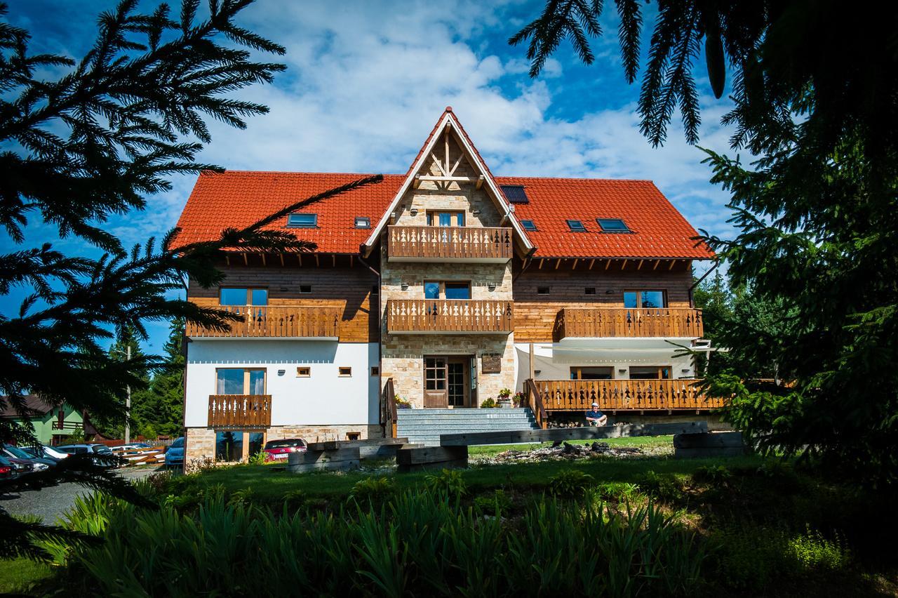 Pensiunea Colt De Rai Belis Exterior photo